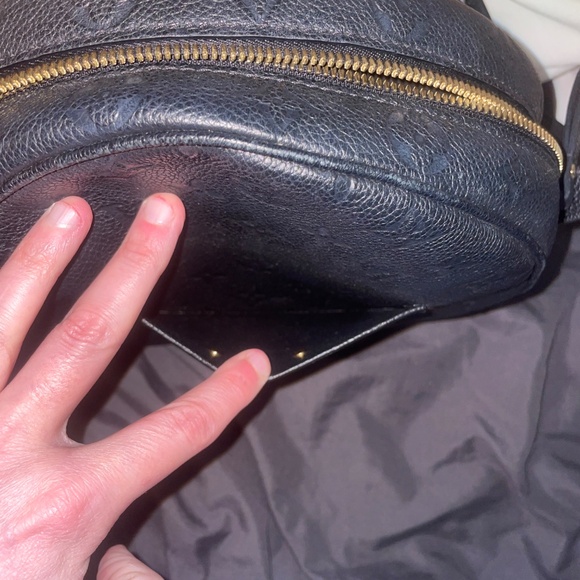 Louis Vuitton Boite Chapeau Souple Bag Monogram Empreinte Leather MM - Picture 5 of 13